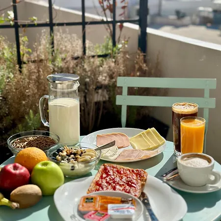 Belle - Luxury At Monastiraki Railway Station Hotel